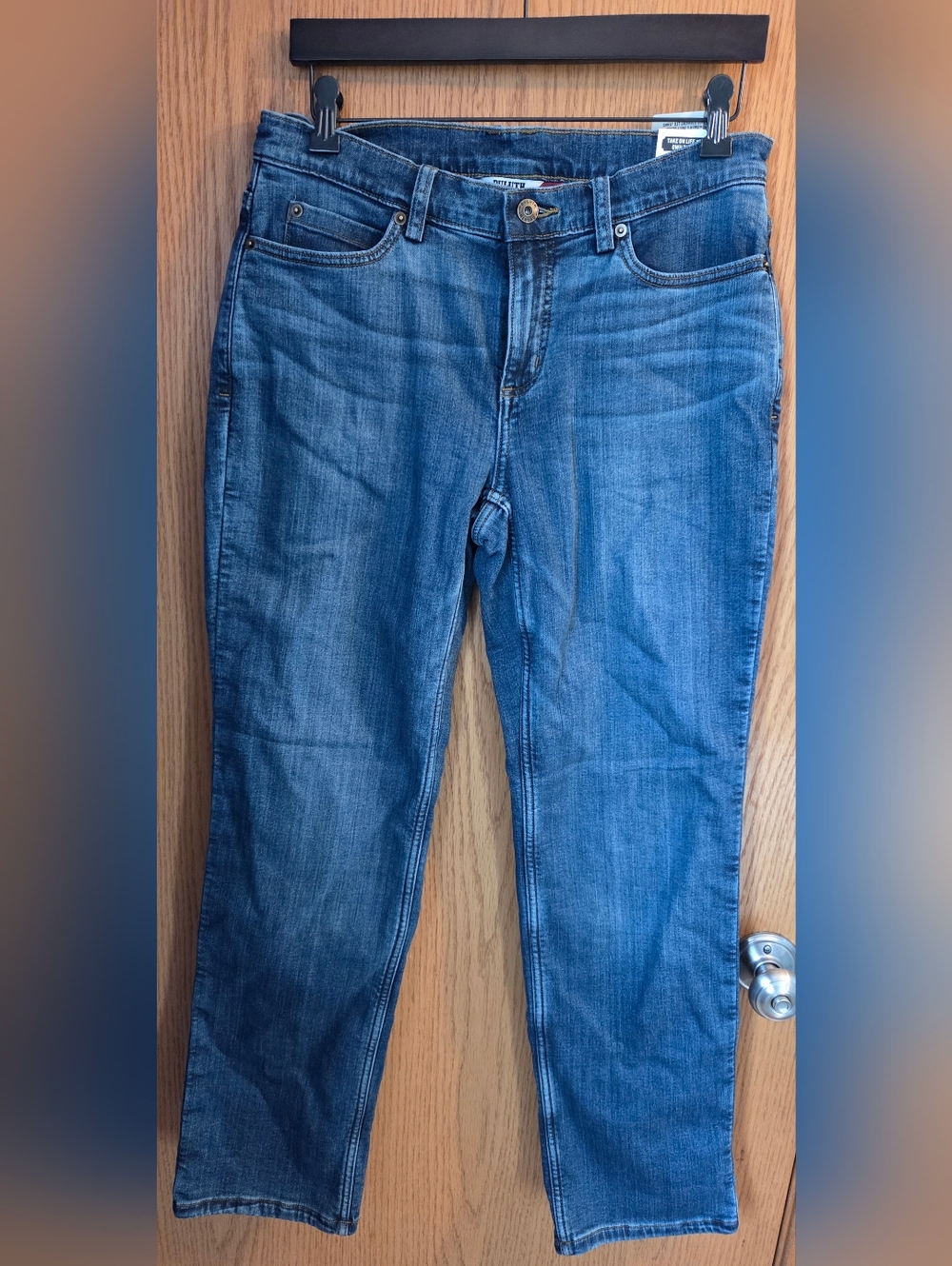 Duluth Trading Co Women's Daily Denim Lined Straight Leg Jeans Size 8 31